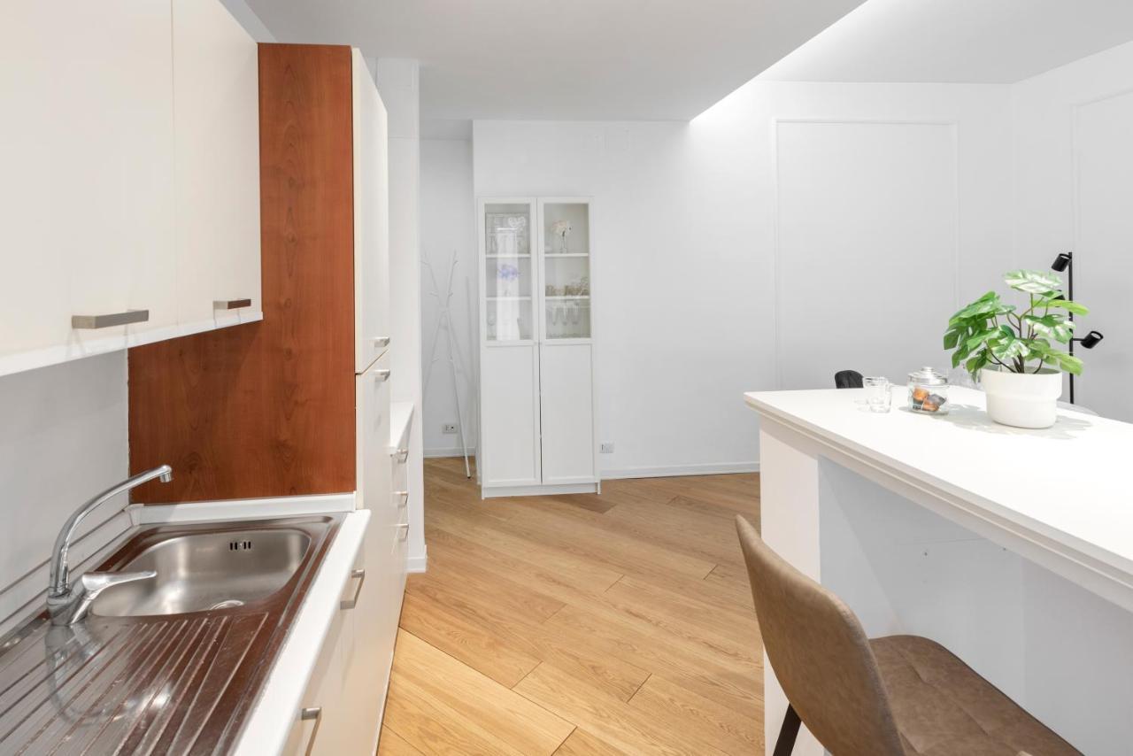 White Flat Gallia Рим Экстерьер фото